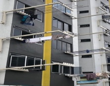 HDB Steel Clothes Drying Rack